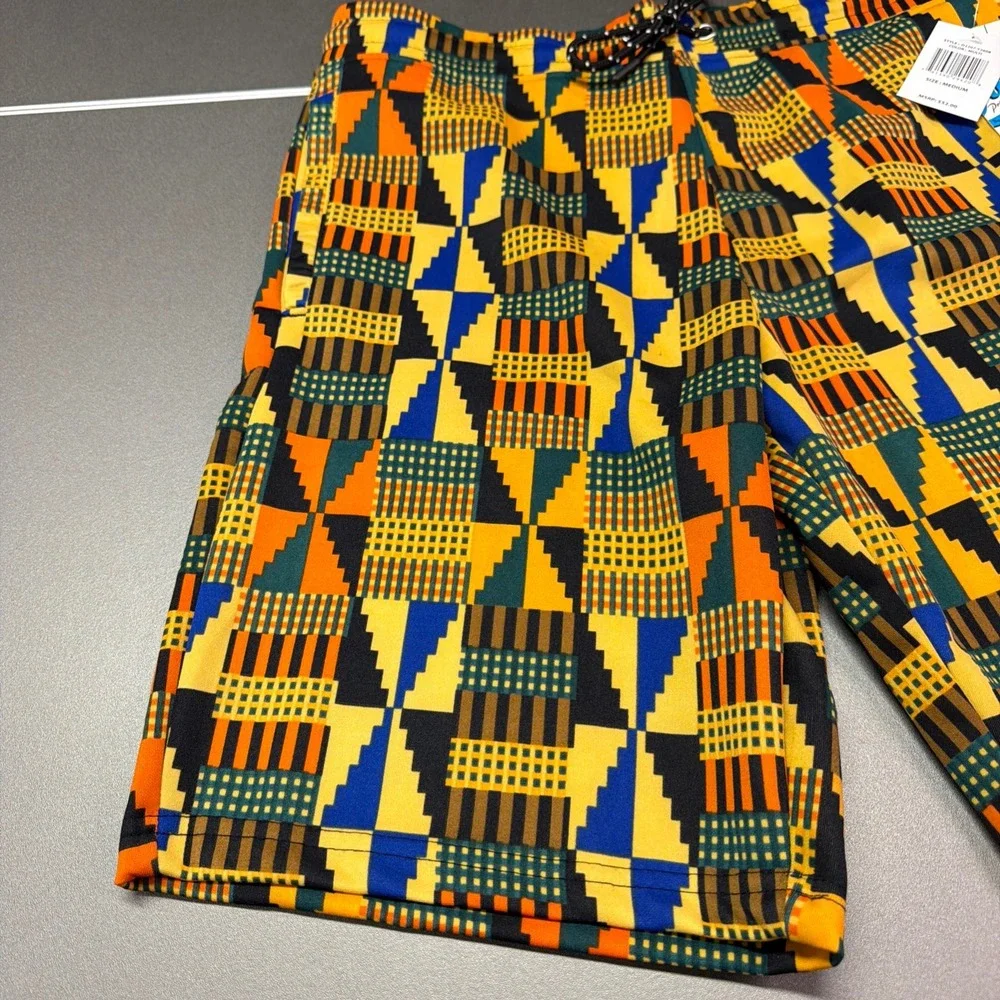 Fresh Prints Of Bel Air African Print Board Shorts Size Medium NWT!